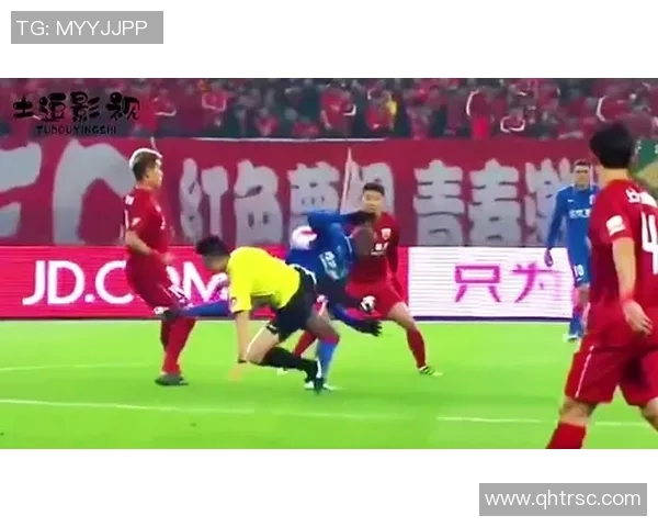 足球明星幽默大碰撞趣味访谈节目带你笑翻全场