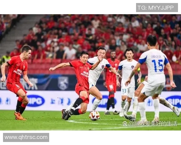 杭州羽毛球队在世锦赛积分榜上以82分领先其他队伍展现强劲实力